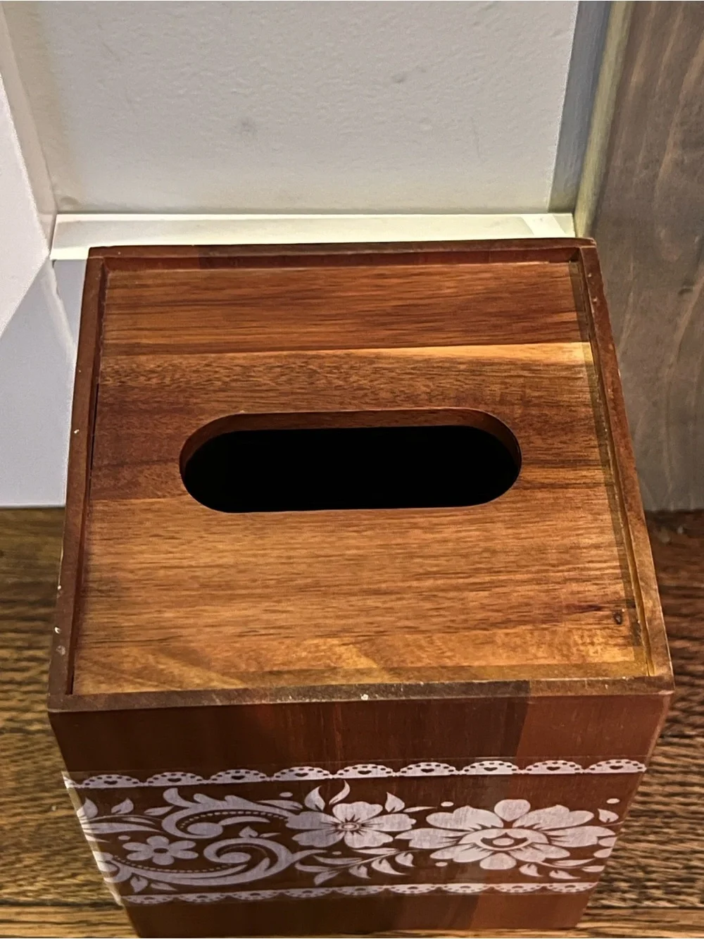 Hearth & Hand Brown Wood Tissue Box Cover with White Floral Band